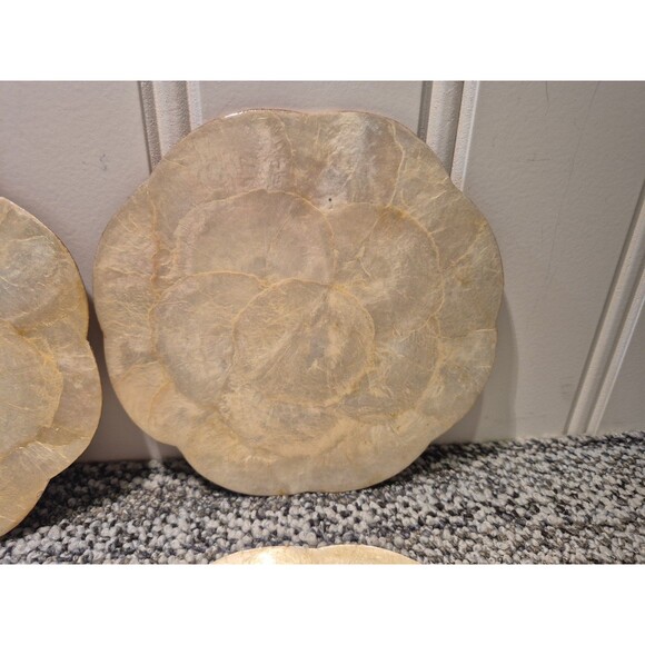 6 Capiz Shell Cork Backed Round With Scallop Edge Placemat/Trivets Phillipines - Picture 5 of 16